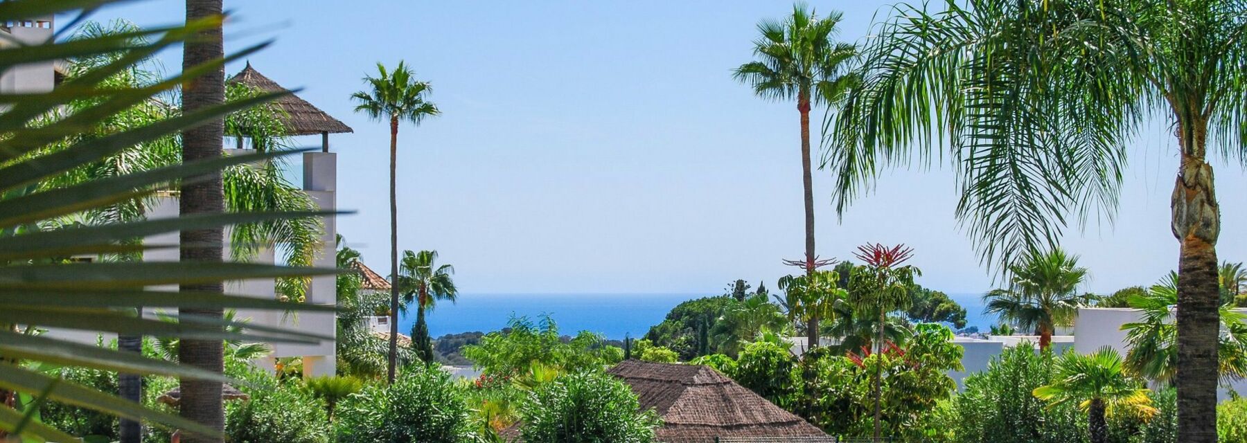 Luxury Apartment in Mirador del Paraiso à 